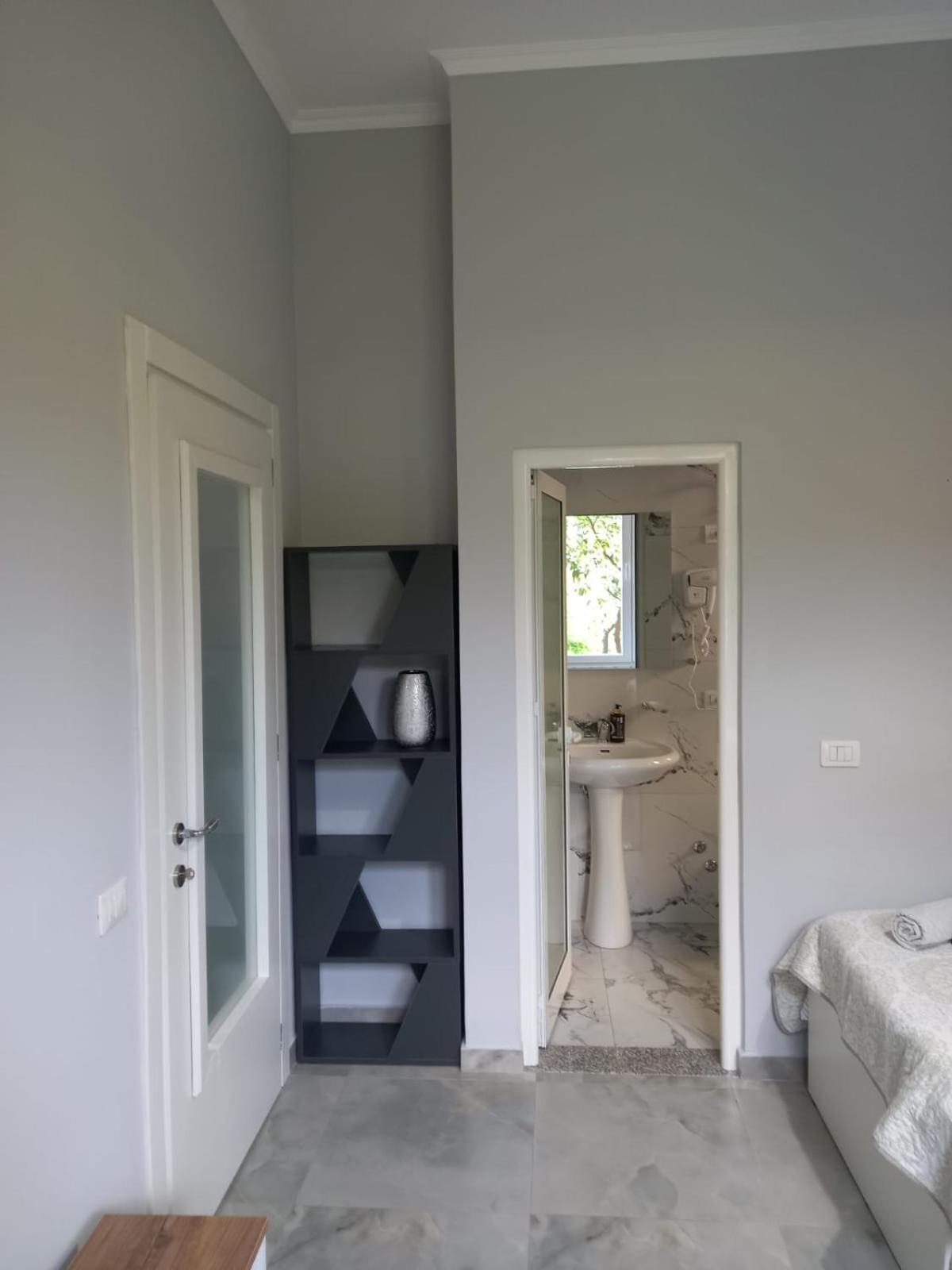 Dentart&apartments Appartement Tirana